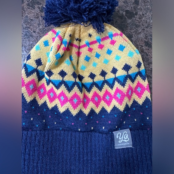 YoColorado Beanie Hat - Picture 3 of 5